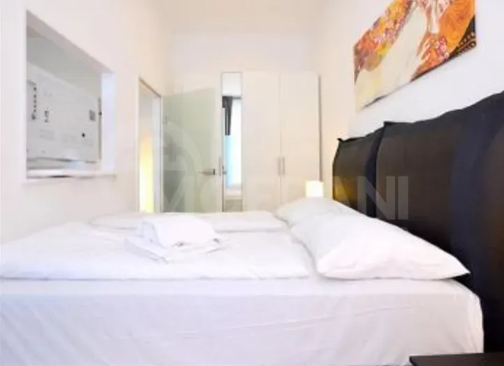 Apartments For Rent three-room 98м² 6/12 floor Tbilisi - photo 4