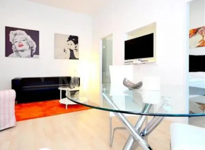 Apartments For Rent three-room 98м² 6/12 floor Tbilisi - photo 3