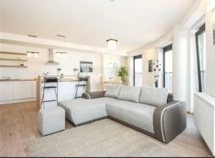 ქირავდება 4 ოთახიანი ბინა 132მ² 5/9 სართ თბილისი - photo 1