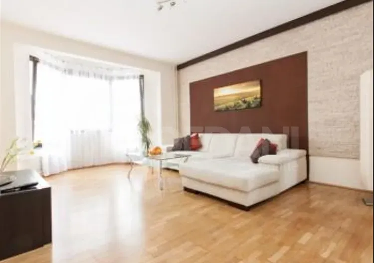 Apartments For Rent three-room 122м² 5/12 floor Tbilisi - photo 1