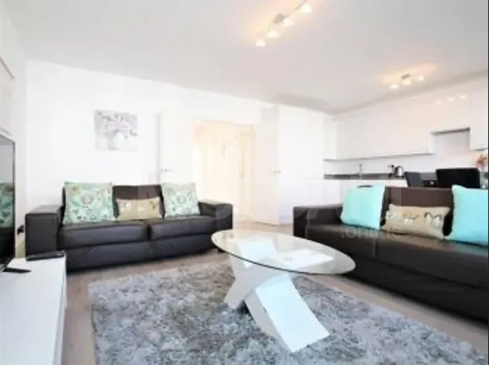 Apartments For Rent three-room 118м² 5/12 floor Tbilisi - photo 1