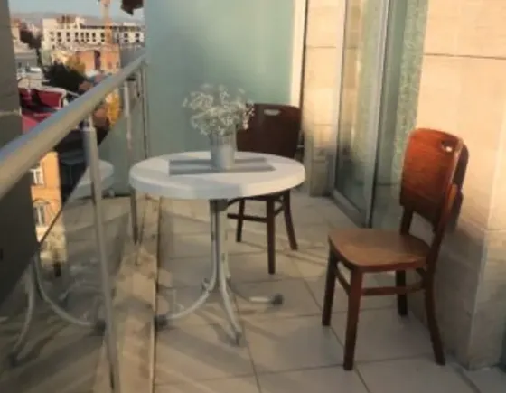 ქირავდება 3 ოთახიანი ბინა 70მ² 7/9 სართ თბილისი