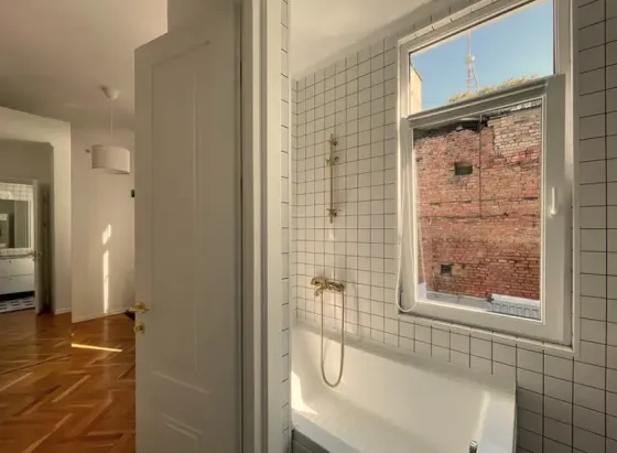 ქირავდება 2 ოთახიანი ბინა 50მ² 2/2 სართ თბილისი