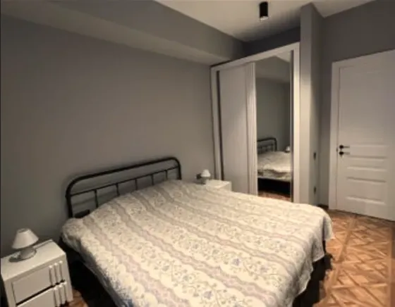 ქირავდება 2 ოთახიანი ბინა 60მ² 12/22 სართ თბილისი