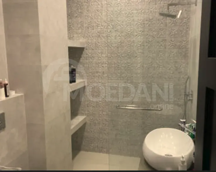 ქირავდება 4 ოთახიანი ბინა 175მ² 10/18 სართ თბილისი - photo 8