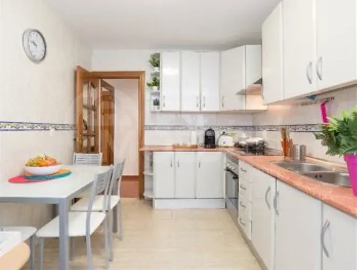 Сдам 5-комн. квартиру 223м² 4/11 эт. Тбилиси - изображение 7