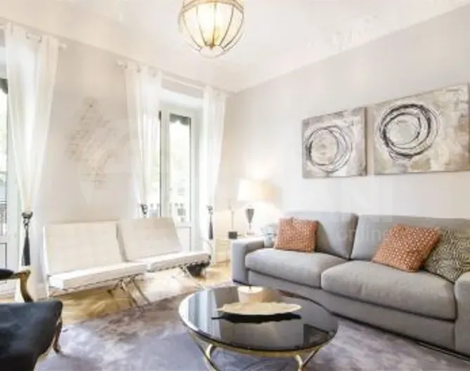 Apartments For Rent three-room 90м² 3/8 floor Tbilisi - photo 1