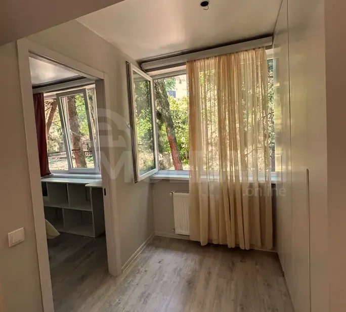 Apartments For Rent three-room 51м² 2/5 floor Tbilisi - photo 8