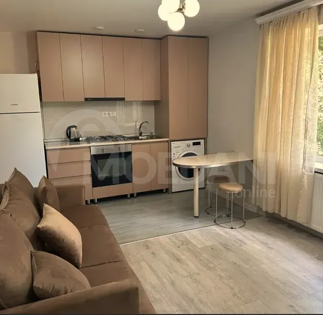 ქირავდება 2 ოთახიანი ბინა 40მ² 2/5 სართ თბილისი - photo 2