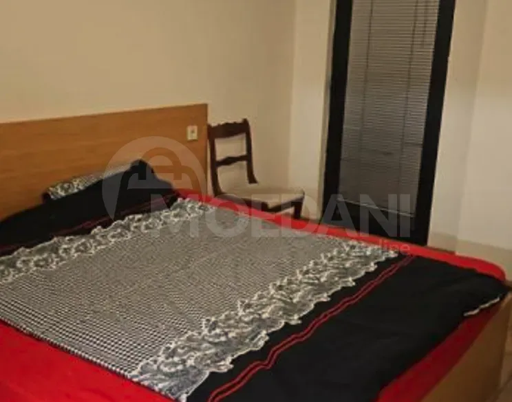 ქირავდება 2 ოთახიანი ბინა 63მ² 5/10 სართ თბილისი - photo 2