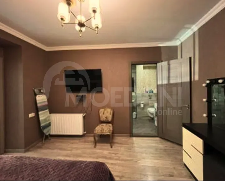 ქირავდება 2 ოთახიანი ბინა 67მ² 1/5 სართ თბილისი - photo 9