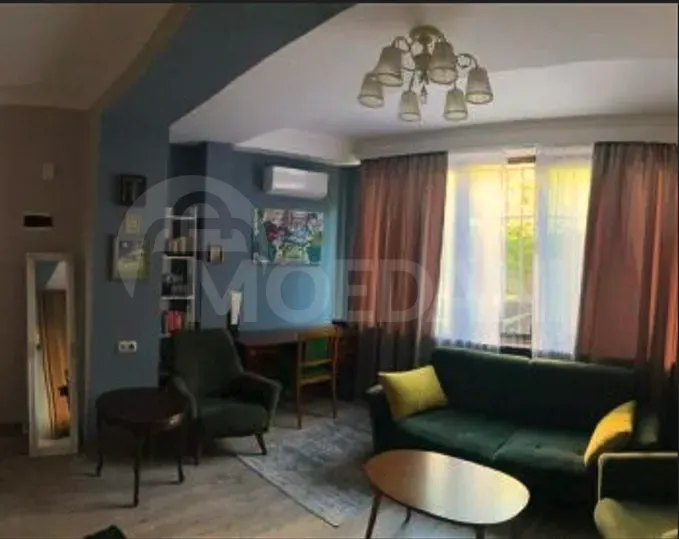 ქირავდება 2 ოთახიანი ბინა 67მ² 1/5 სართ თბილისი - photo 1