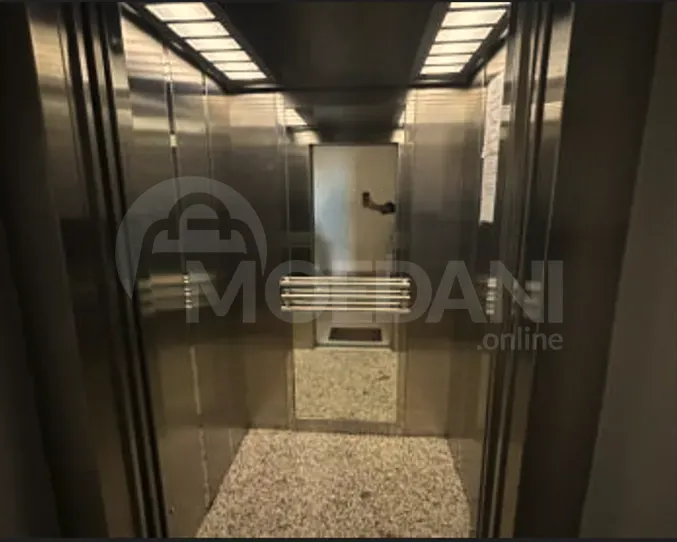 ქირავდება 2 ოთახიანი ბინა 70მ² 8/10 სართ თბილისი - photo 2