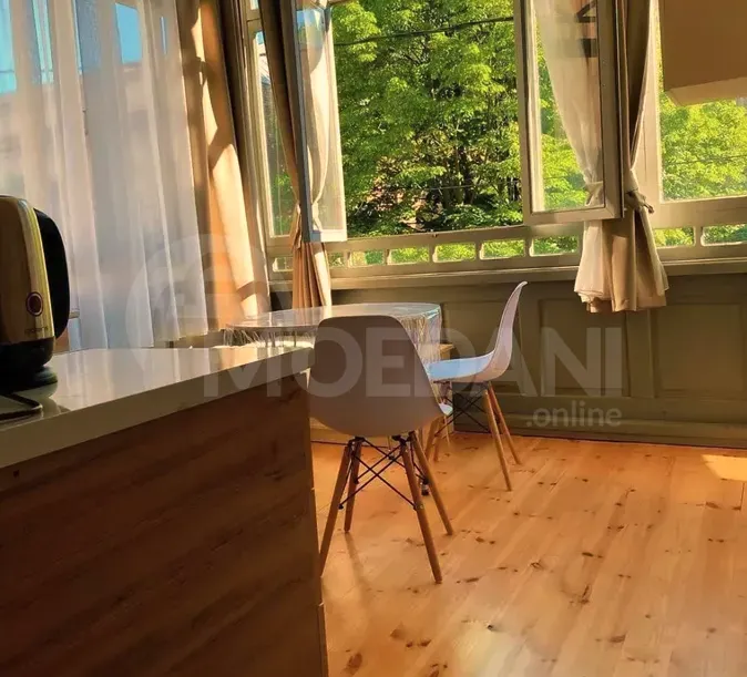 ქირავდება 2 ოთახიანი ბინა 60მ² 2/3 სართ თბილისი - photo 10