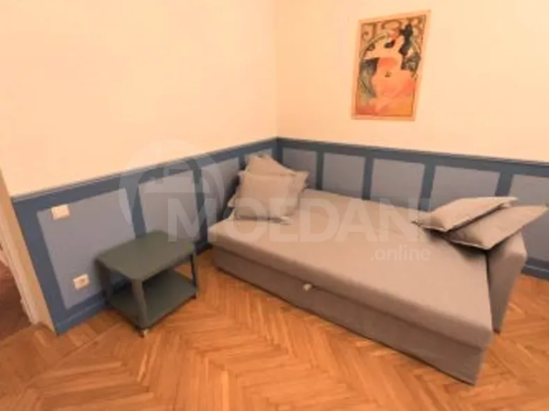 ქირავდება 2 ოთახიანი ბინა 70მ² 2/3 სართ თბილისი - photo 6