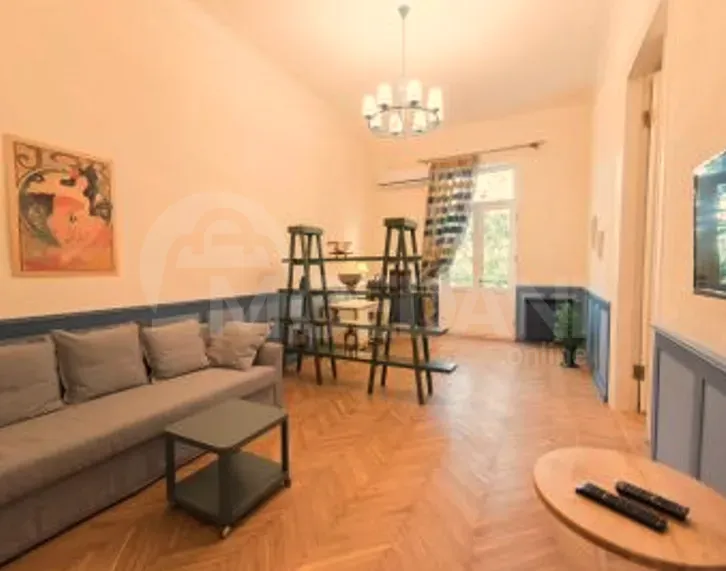 ქირავდება 2 ოთახიანი ბინა 70მ² 2/3 სართ თბილისი - photo 4