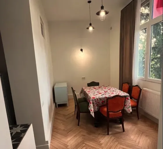 Apartments For Rent three-room 80м² 3/5 floor Tbilisi