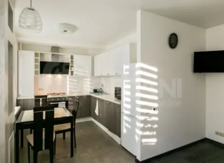 Apartments For Rent three-room 110м² 3/4 floor Tbilisi - photo 2