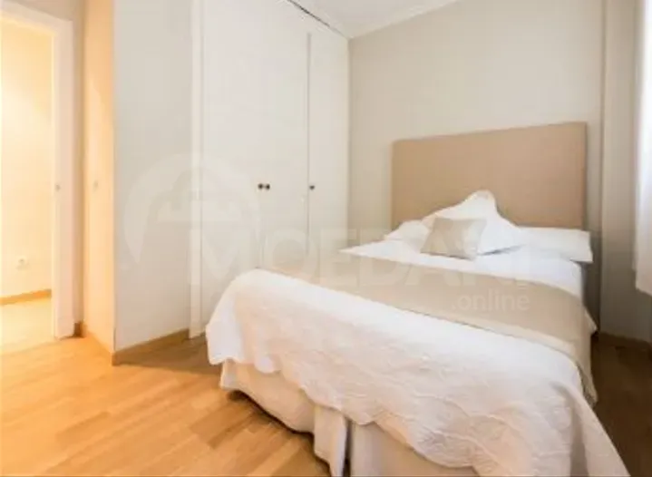 Сдам 4-комн. квартиру 140м² 4/5 эт. Тбилиси - изображение 7