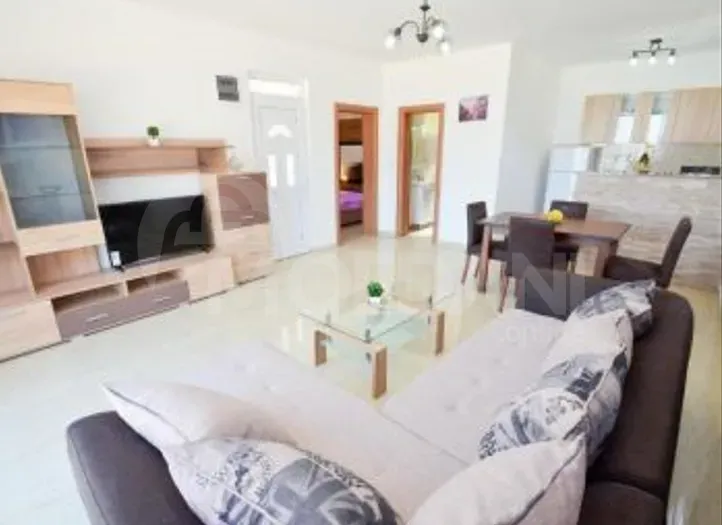 Apartments For Rent three-room 88м² 4/9 floor Tbilisi - photo 2