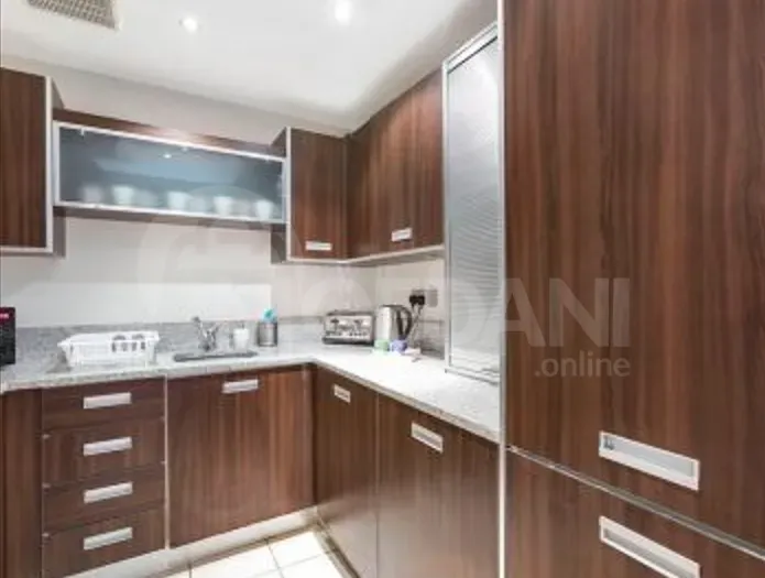 ქირავდება 5 ოთახიანი ბინა 195მ² 6/11 სართ თბილისი - photo 6