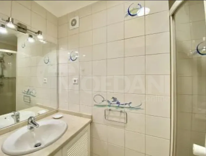 Apartments For Rent three-room 112м² 5/7 floor Tbilisi - photo 4