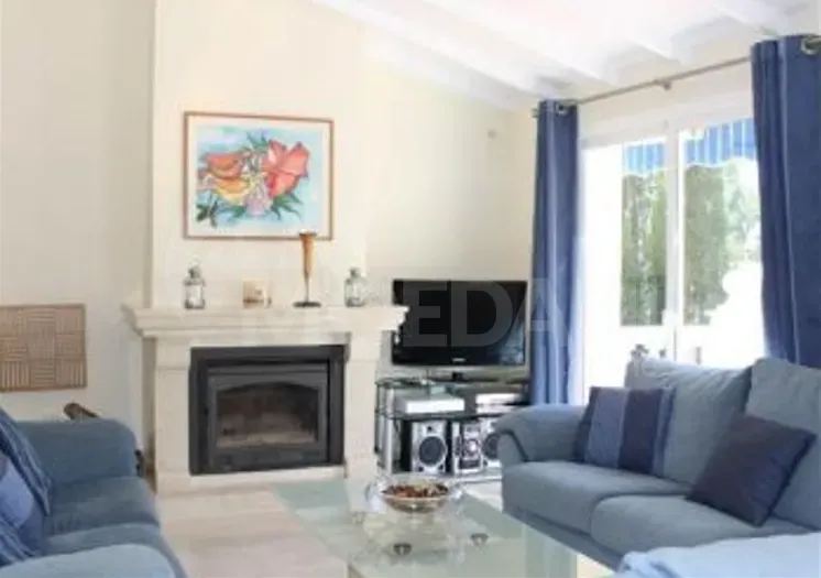 Apartments For Rent three-room 108м² 2/7 floor Tbilisi - photo 1