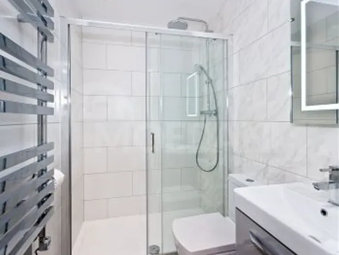 Apartments For Rent three-room 118м² 6/11 floor Tbilisi - photo 5