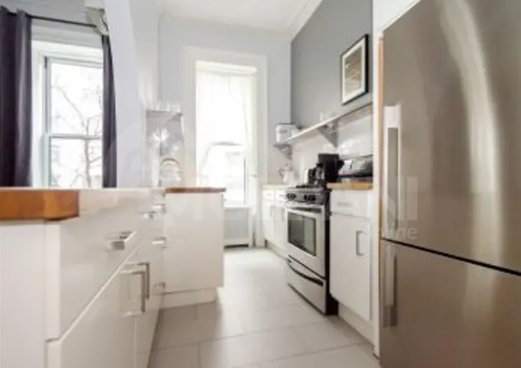 ქირავდება 5 ოთახიანი ბინა 220მ² 4/6 სართ თბილისი - photo 4