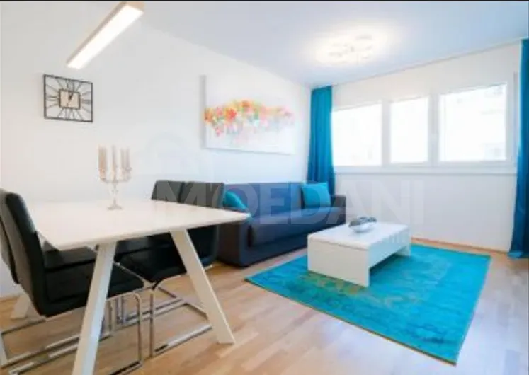 Сдам 2-комн. квартиру 68м² 6/10 эт. Тбилиси - изображение 1