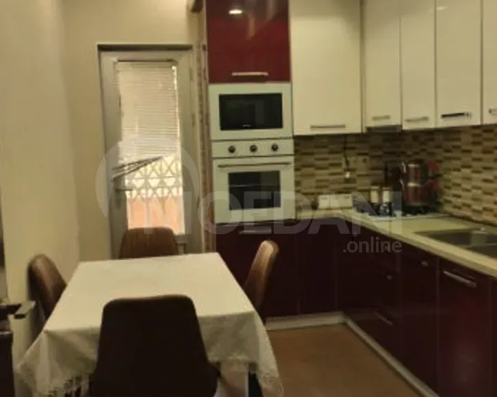 ქირავდება 4 ოთახიანი ბინა 120მ² 2/9 სართ თბილისი - photo 1