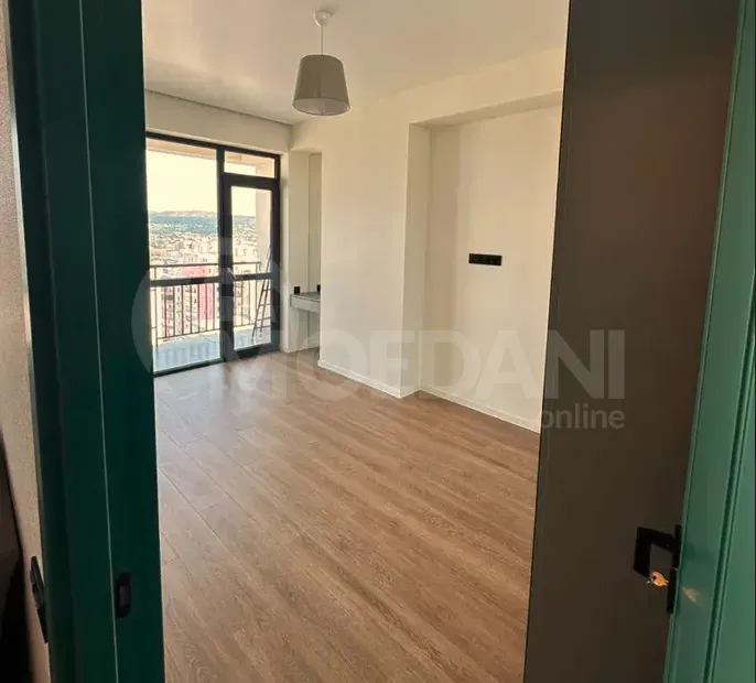 ქირავდება 2 ოთახიანი ბინა 70მ² 18/22 სართ თბილისი - photo 4