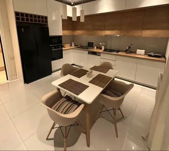 Apartments For Rent three-room 93м² 2/7 floor Tbilisi