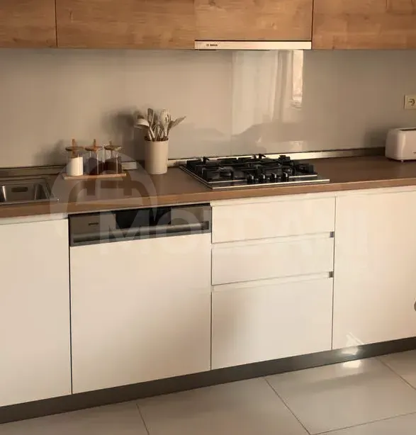 Apartments For Rent three-room 93м² 2/7 floor Tbilisi - photo 3