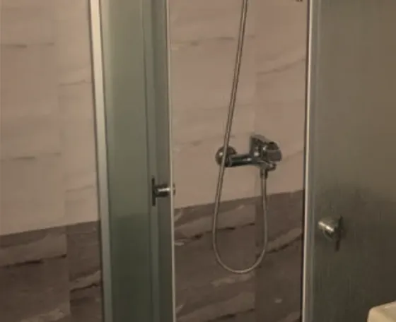 ქირავდება 2 ოთახიანი ბინა 54მ² 16/24 სართ თბილისი