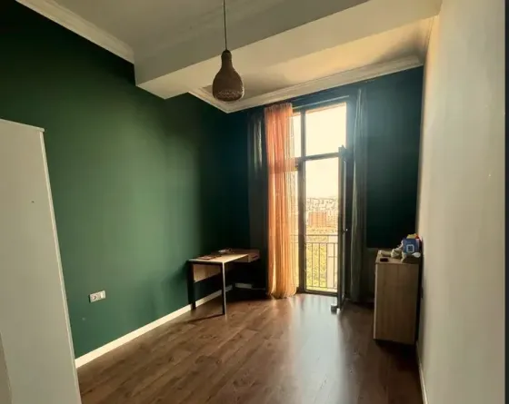 Apartments For Rent three-room 80м² 3/6 floor Tbilisi