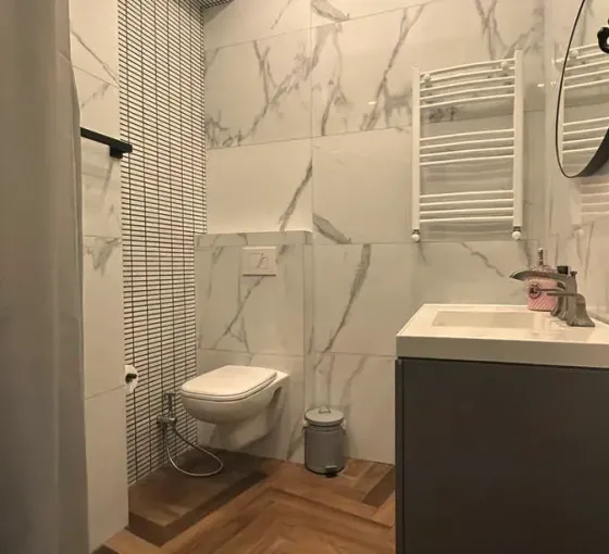 ქირავდება 2 ოთახიანი ბინა 70მ² 6/10 სართ თბილისი