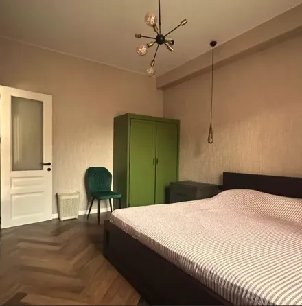 ქირავდება 2 ოთახიანი ბინა 70მ² 6/10 სართ თბილისი