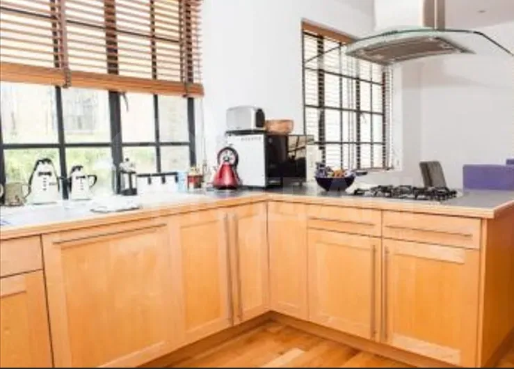 ქირავდება 3 ოთახიანი ბინა 112მ² 6/8 სართ თბილისი - photo 2