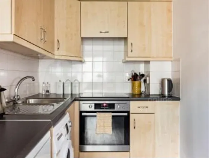 Apartments For Rent three-room 98м² 5/12 floor Tbilisi - photo 2