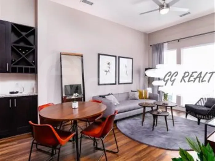 Apartments For Rent five-room 205м² 4/7 floor Tbilisi - photo 2