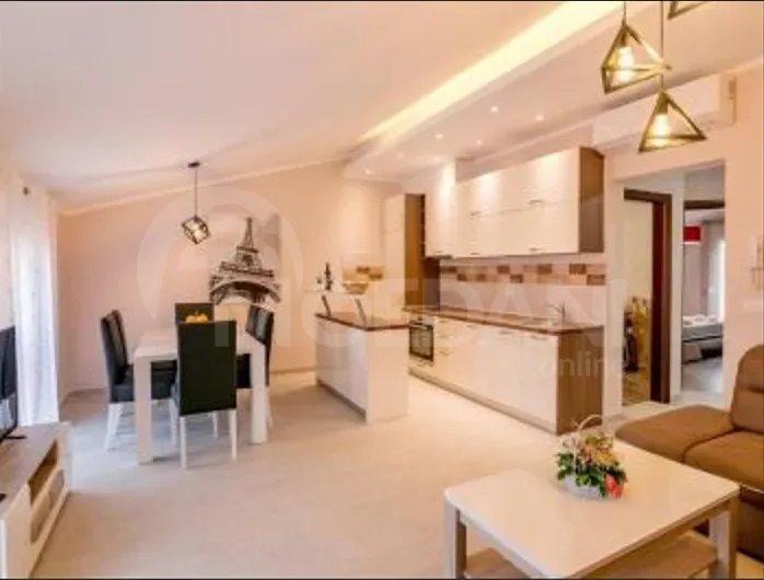 Apartments For Rent three-room 80м² 5/5 floor Tbilisi - photo 2