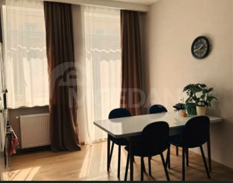 Сдам 2-комн. квартиру 42м² 4/4 эт. Тбилиси - изображение 1