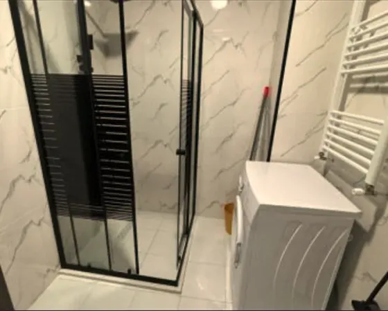 ქირავდება 2 ოთახიანი ბინა 50მ² 18/19 სართ თბილისი