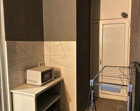 ქირავდება 2 ოთახიანი ბინა 60მ² 9/22 სართ თბილისი