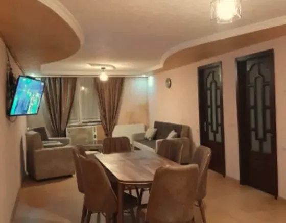 Apartments For Rent three-room 80м² 2/5 floor Tbilisi