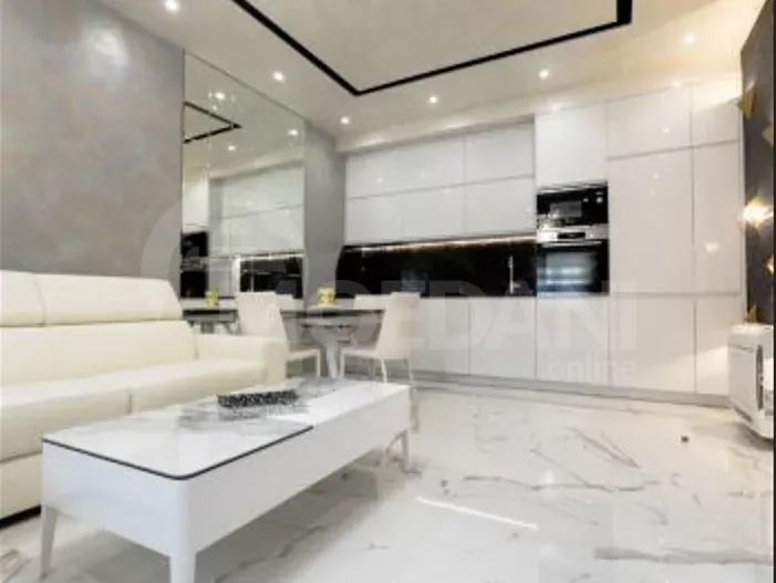 ქირავდება 3 ოთახიანი ბინა 96მ² 7/10 სართ თბილისი - photo 2