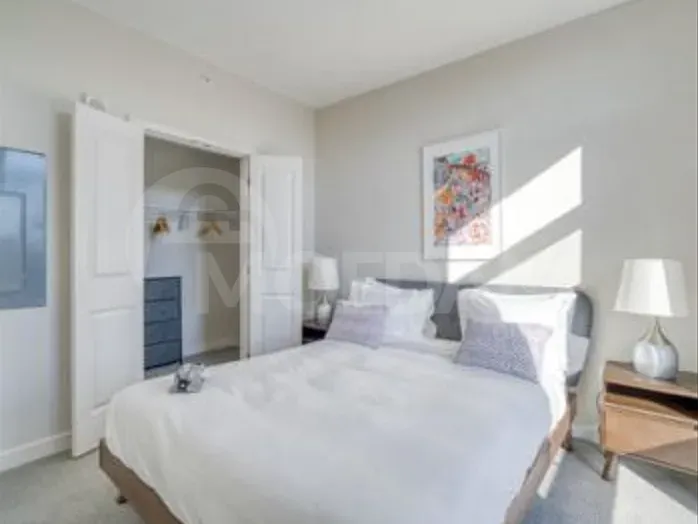 Сдам 3-комн. квартиру 126м² 3/3 эт. Тбилиси - изображение 4