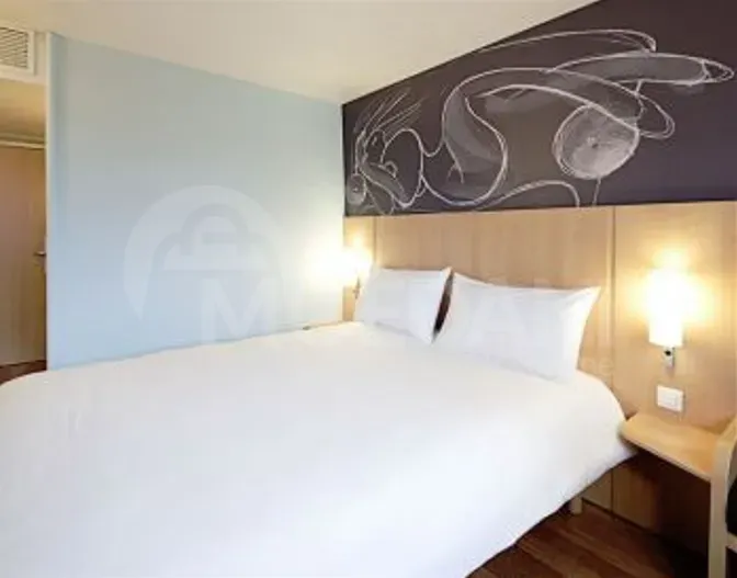 Сдам 3-комн. квартиру 130м² 3/4 эт. Тбилиси - изображение 2