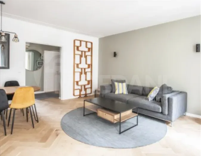 Сдам 5-комн. квартиру 150м² 4/12 эт. Тбилиси - изображение 2